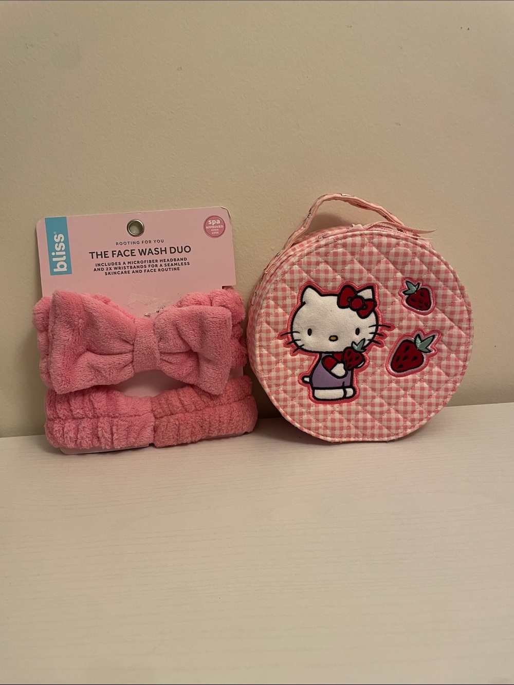 Vera Bradley Pink Gingham Round Cosmetic Case with Hello Kitty Patch